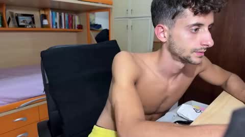 Snapshot of badguy_22 chatting on 09-22-25, 05:59 Badguy online show from 09-22-25, 05:59