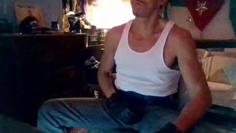 Mexican livin Off the Wall online show from 01-30-25, 03:00