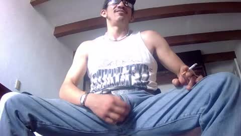 Snapshot of badhombremx chatting on 06-02-26, 07:16 Mexican livin Off the Wall online show from 06-02-26, 07:16