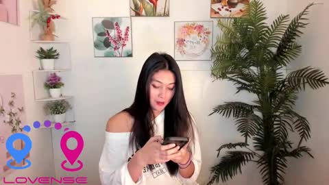 Snapshot of badjao_girl chatting on 01-11-26, 05:29 Joshaine online show from 01-11-26, 05:29