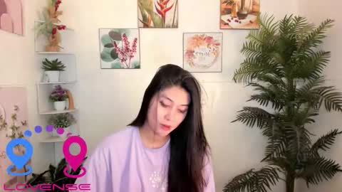 Snapshot of badjao_girl chatting on 02-08-26, 04:32 Joshaine online show from 02-08-26, 04:32