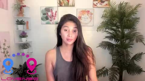 Snapshot of badjao_girl chatting on 03-24-26, 12:37 Joshaine online show from 03-24-26, 12:37