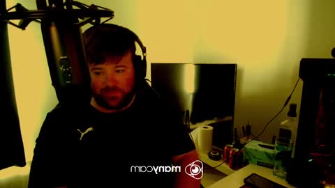 Snapshot of baftez chatting on 12-23-24, 05:39 Baffels online show from 12-23-24, 05:39