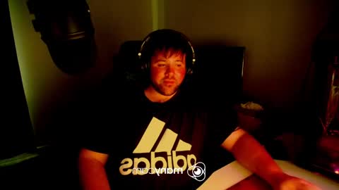 Snapshot of baftez chatting on 01-14-25, 08:52 Baffels online show from 01-14-25, 08:52