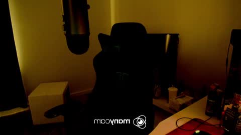 Snapshot of baftez chatting on 01-26-25, 08:03 Baffels online show from 01-26-25, 08:03