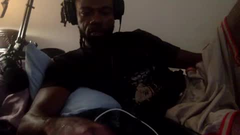 fans favorite bbc online show from 10-02-25, 07:43