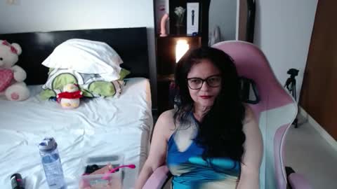 sandra online show from 11-12-25, 11:54