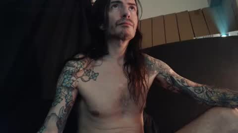 Snapshot of bailey39 chatting on 01-10-25, 02:14 Bailey online show from 01-10-25, 02:14