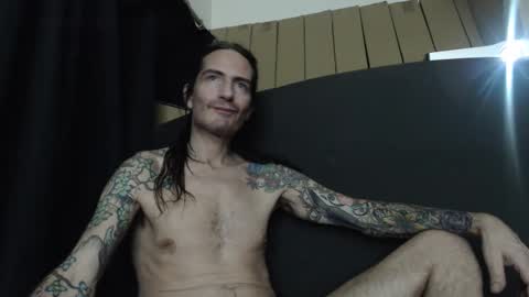 Snapshot of bailey39 chatting on 02-10-25, 03:13 Bailey online show from 02-10-25, 03:13