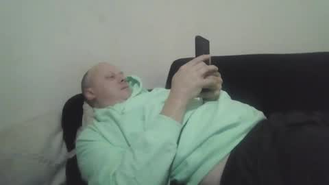 Snapshot of ballzrockwell chatting on 11-26-25, 05:14 ballzrockwell online show from 11-26-25, 05:14