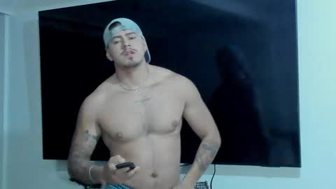 Andres -  online show from 03-04-26, 09:48