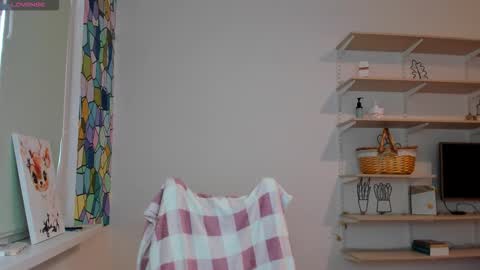 Kira online show from 09-17-25, 03:14