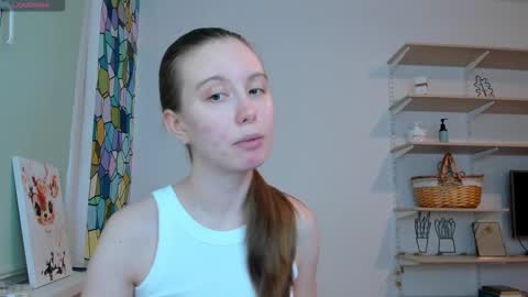 Kira online show from 10-28-25, 09:39