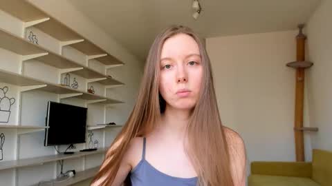 Kira online show from 03-21-26, 10:20