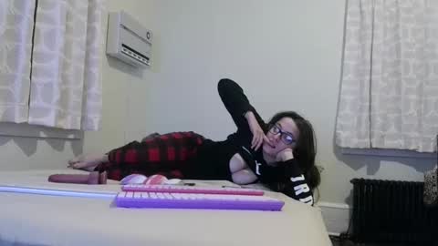 bambiboo8113 online show from 11-29-25, 10:46