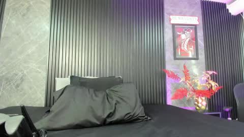 Bambi online show from 12-22-24, 01:11