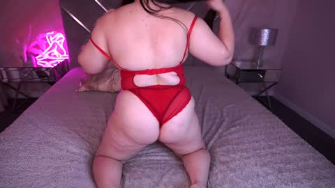 Snapshot of bambiliii chatting on 02-02-25, 04:26 Bambi online show from 02-02-25, 04:26