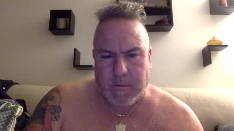 Snapshot of banana5289 chatting on 02-28-25, 07:37 banana5289 online show from 02-28-25, 07:37