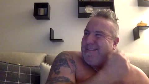 banana5289 online show from 12-05-25, 08:16