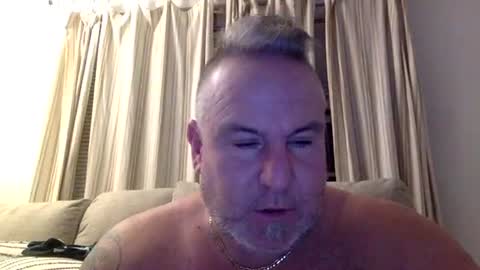 banana5289 online show from 01-14-26, 10:25