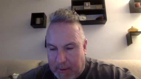 banana5289 online show from 02-18-26, 09:22