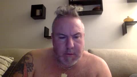 banana5289 online show from 03-06-26, 11:28