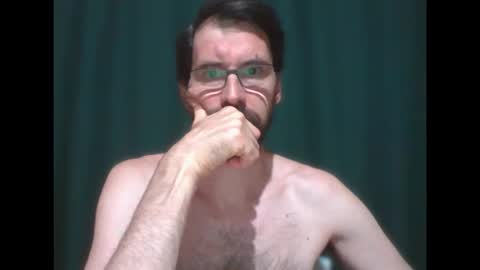 Snapshot of banana_argen_15 chatting on 01-11-26, 01:21 Ezequiel online show from 01-11-26, 01:21