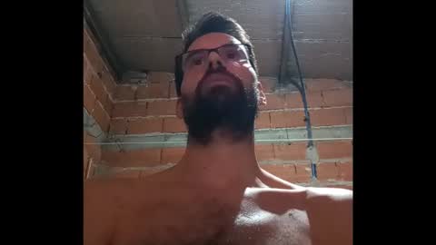 Snapshot of banana_argen_15 chatting on 02-23-26, 01:25 Ezequiel online show from 02-23-26, 01:25