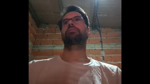 Snapshot of banana_argen_15 chatting on 03-14-26, 01:34 Ezequiel online show from 03-14-26, 01:34