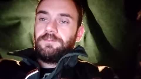 Snapshot of bananek98 chatting on 10-03-25, 07:22 bananek online show from 10-03-25, 07:22