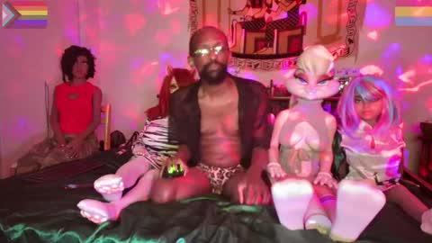 Bando Husbando online show from 02-05-25, 05:30