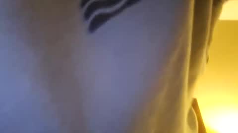 Snapshot of banginbeyonce chatting on 01-14-25, 09:35 tommy big dick money online show from 01-14-25, 09:35