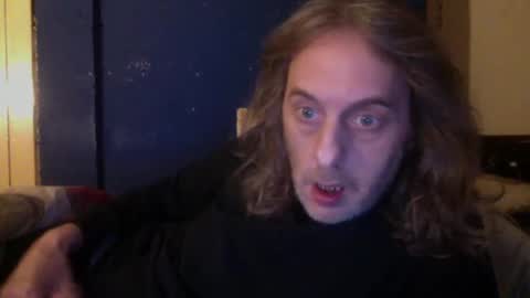 Snapshot of bangintoleather chatting on 02-10-25, 01:35 bangintoleather online show from 02-10-25, 01:35