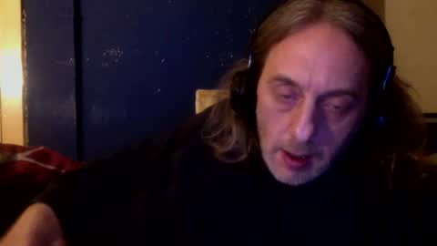 Snapshot of bangintoleather chatting on 02-27-25, 03:04 bangintoleather online show from 02-27-25, 03:04