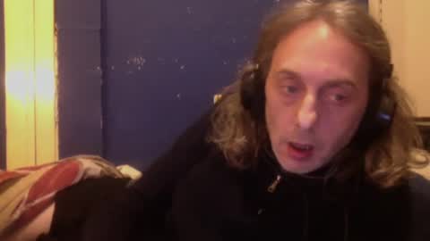 Snapshot of bangintoleather chatting on 03-05-25, 03:18 bangintoleather online show from 03-05-25, 03:18