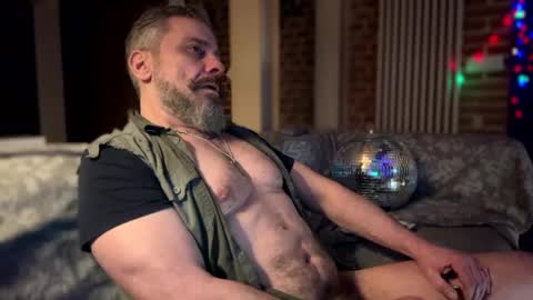 Military man 69 online show from 01-25-25, 08:10