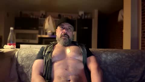 Military man 69 online show from 01-31-25, 03:41