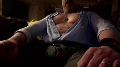 Military man 69 online show from 03-21-26, 01:10