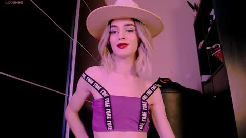 Barbara Blossom online show from 12-17-24, 12:00