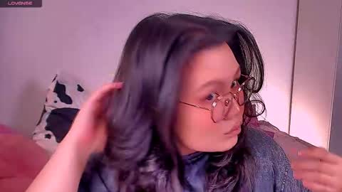 Barbie Kim online show from 11-14-25, 06:28