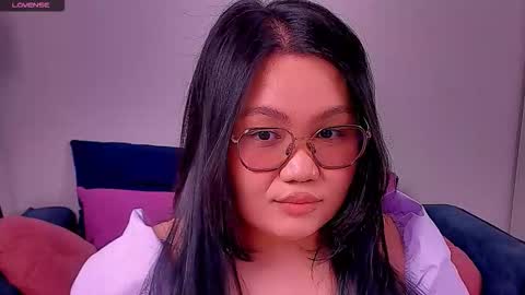 Barbie Kim online show from 12-14-25, 12:38