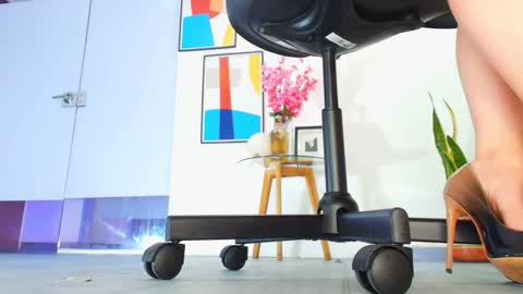 Barbara online show from 11-12-25, 12:05