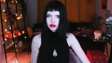 Snapshot of barbara_xkiss chatting on 12-28-24, 11:30 Barbara online show from 12-28-24, 11:30