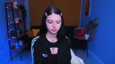 Snapshot of barbara_xkiss chatting on 02-12-25, 05:47 Barbara online show from 02-12-25, 05:47