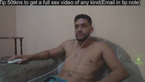 Snapshot of barbarasexappel chatting on 10-07-25, 04:26 Ruben-Mei online show from 10-07-25, 04:26