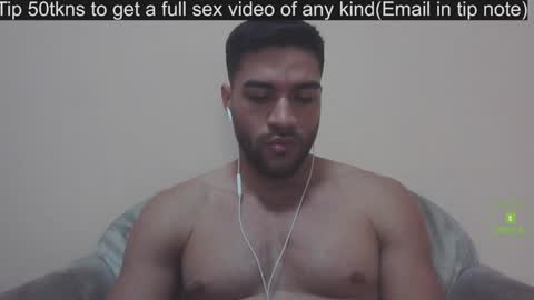 Snapshot of barbarasexappel chatting on 12-15-25, 04:22 Ruben-Mei online show from 12-15-25, 04:22