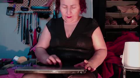 barbaraviciosa online show from 02-17-25, 02:37