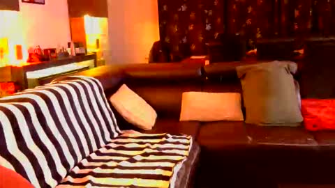 Snapshot of barbaraxxl chatting on 11-03-25, 07:37 BARBARA online show from 11-03-25, 07:37