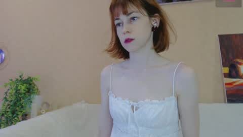 Snapshot of barbarian_girl chatting on 05-05-26, 09:17 Amina online show from 05-05-26, 09:17