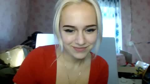 Snapshot of barbie___girl chatting on 11-29-25, 10:51 barbie___girl online show from 11-29-25, 10:51